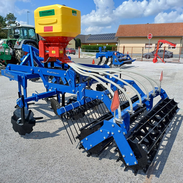 navigacija za traktor kmetijska mehanizacija sejalnica gruber izkopalnik okopalnik predsetvenik krožna brana